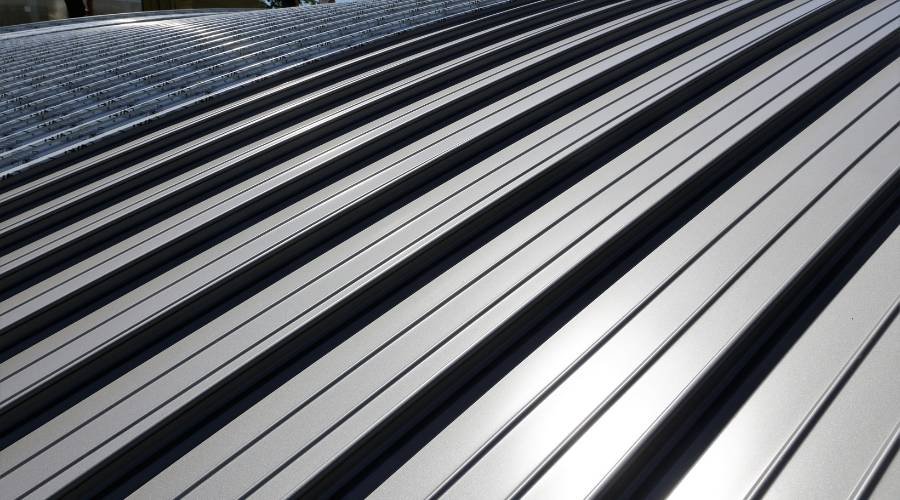 Colorbond-vs-Tile-Roofing