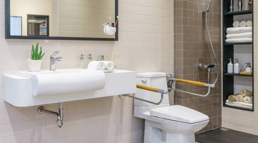 Disability-Friendly-Bathroom-Design