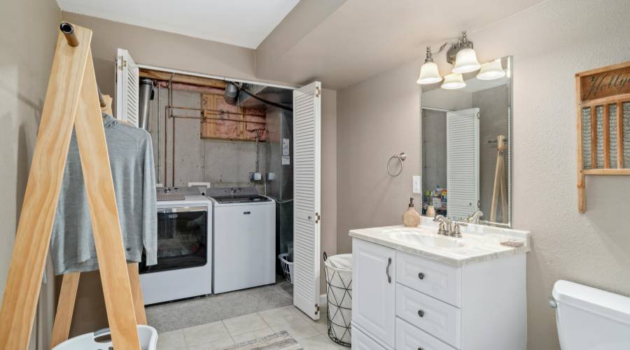 Laundry-Renovation-Services