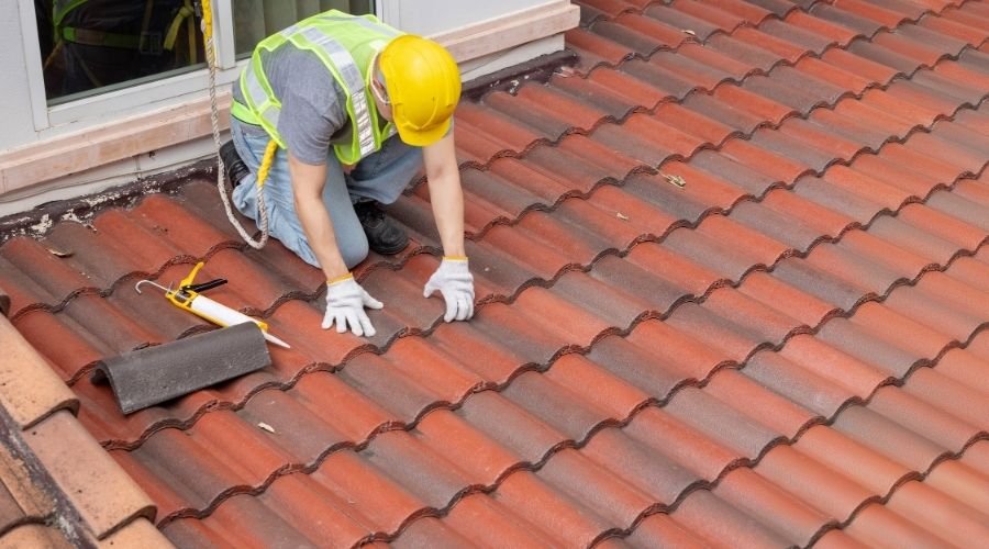 Tile-Roof-Vs-Colorbond-Services-Sydney