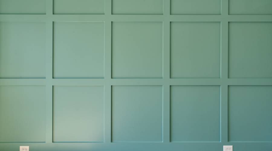 feature-panel-wall