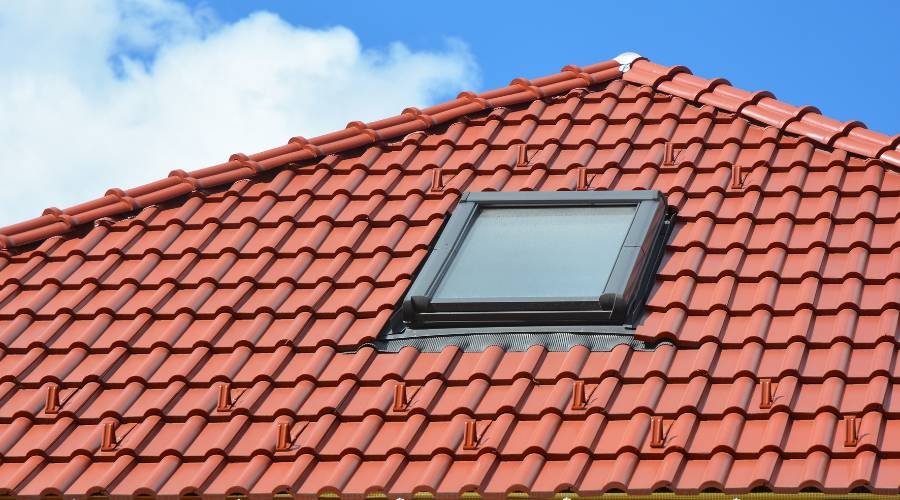 tiles-vs-colorbond-roof
